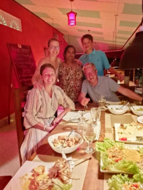 Greenbury Kite Hostel & Restaurant